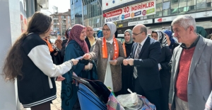 Milletvekili Katırcıoğlu Darıca’da hem üye yaptı hem destek istedi.